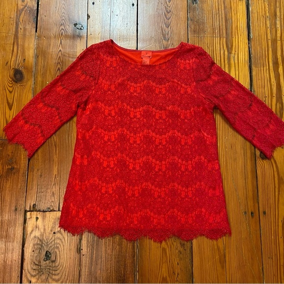 V Cristina Red Lace 3/4 Sleeve Blouse Size L Scoop Neck Lined Oversized Party - Picture 9 of 9